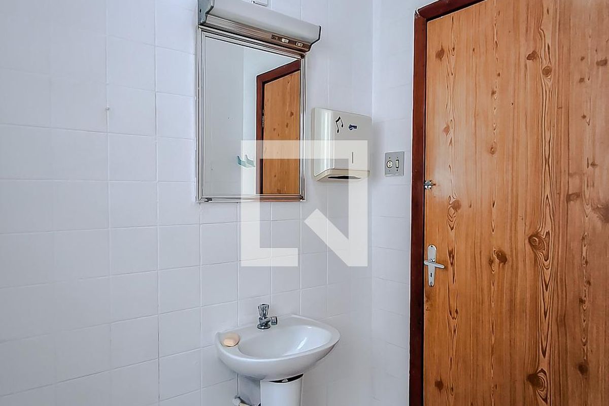 Casa, 2 quartos, 200 m² - Foto 20