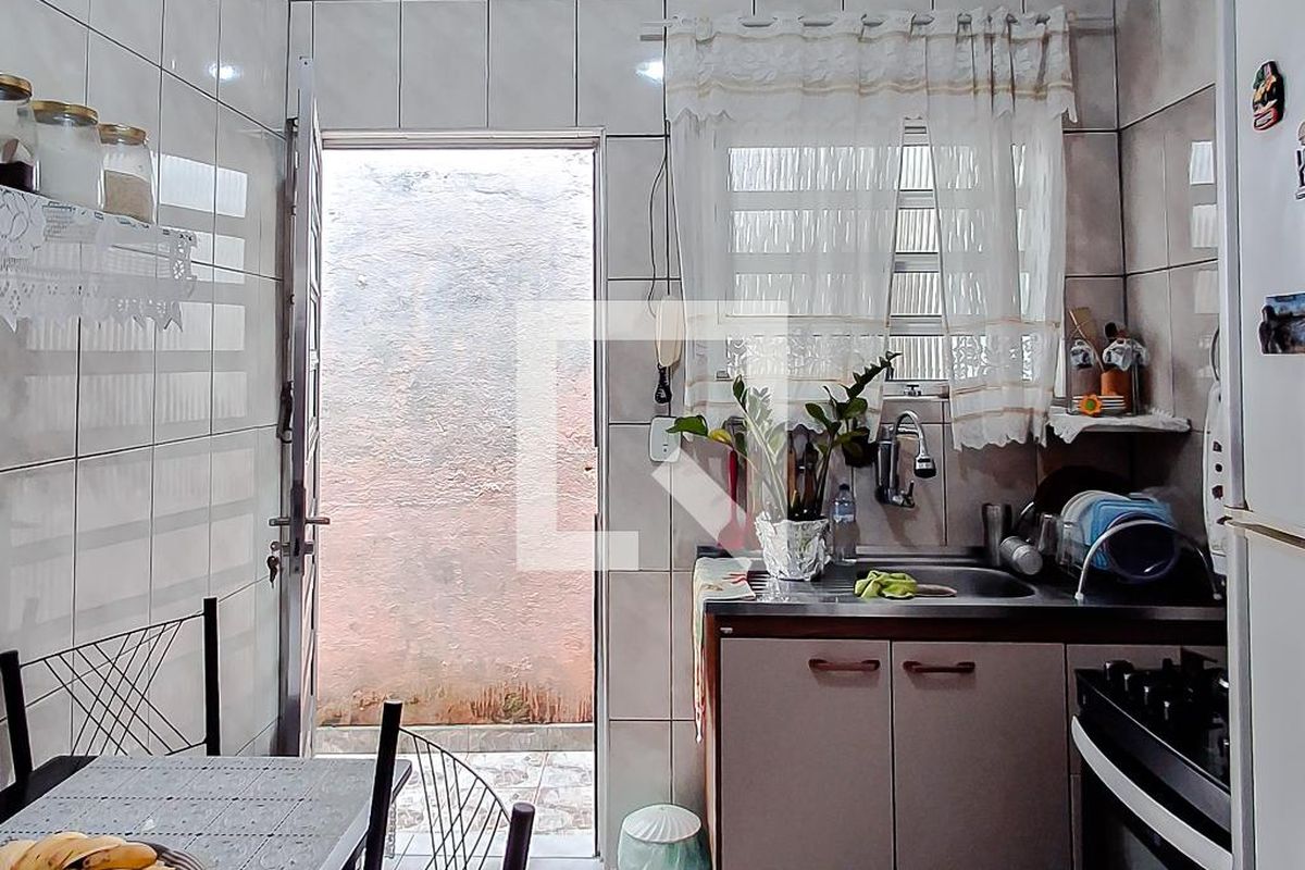 Casa, 2 quartos, 200 m² - Foto 49