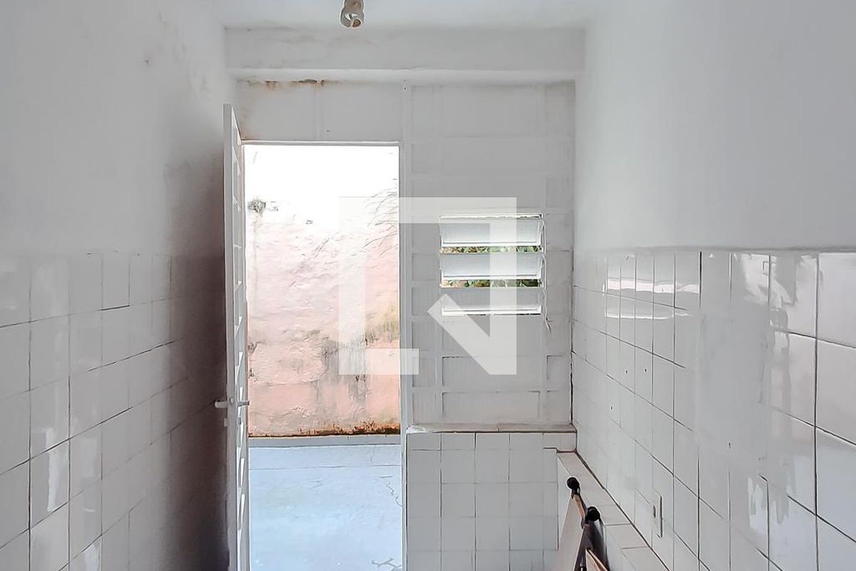 Casa, 2 quartos, 200 m² - Foto 29