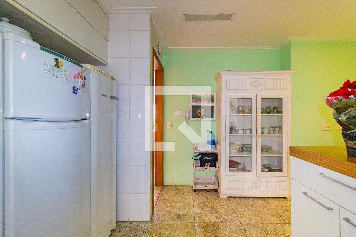 Apartamento, 3 quartos, 145 m² - Foto 47