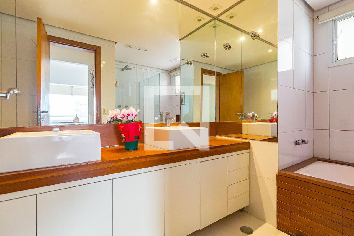 Apartamento, 3 quartos, 145 m² - Foto 35