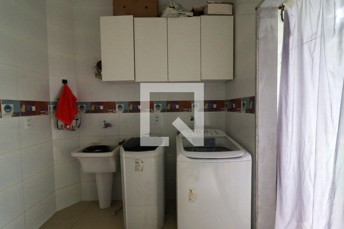 Casa à Venda - Barão Geraldo - Centro, 4 Quartos,  256 m2 em , Campinas - sp | SoloBR