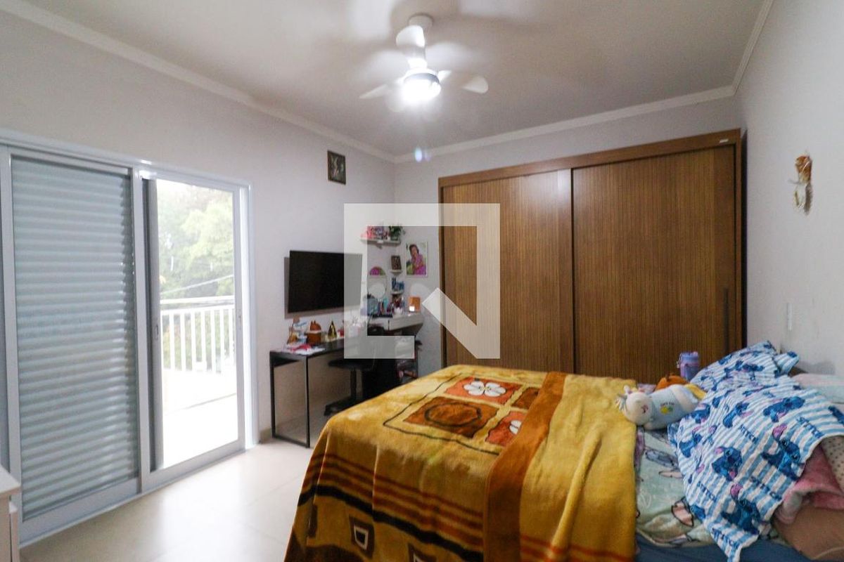 Casa à Venda - Barão Geraldo - Centro, 4 Quartos,  256 m2 em , Campinas - sp | SoloBR