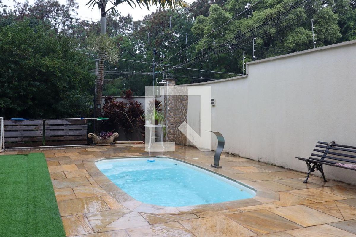 Casa à Venda - Barão Geraldo - Centro, 4 Quartos,  256 m2 em , Campinas - sp | SoloBR