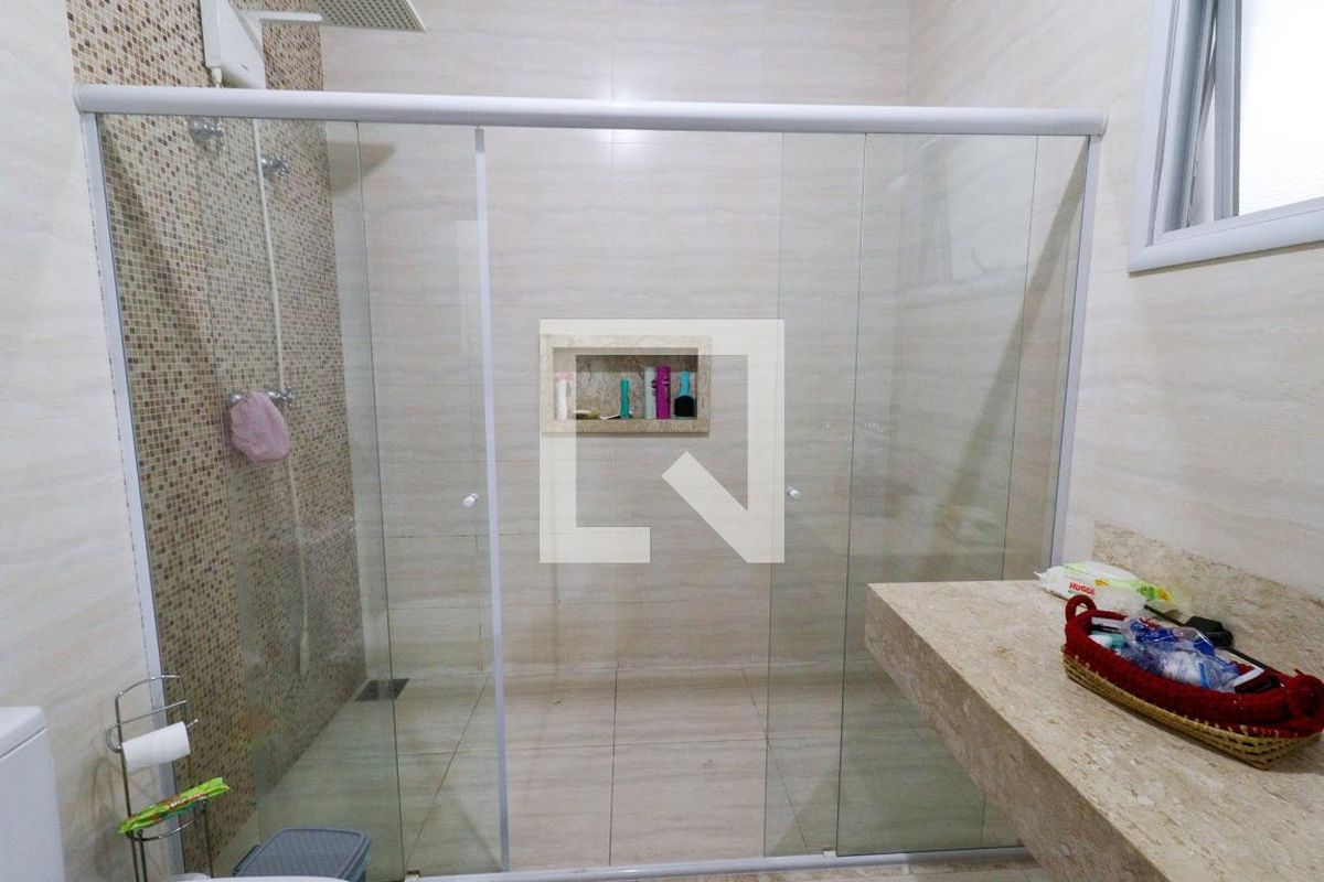 Casa à Venda - Barão Geraldo - Centro, 4 Quartos,  256 m2 em , Campinas - sp | SoloBR