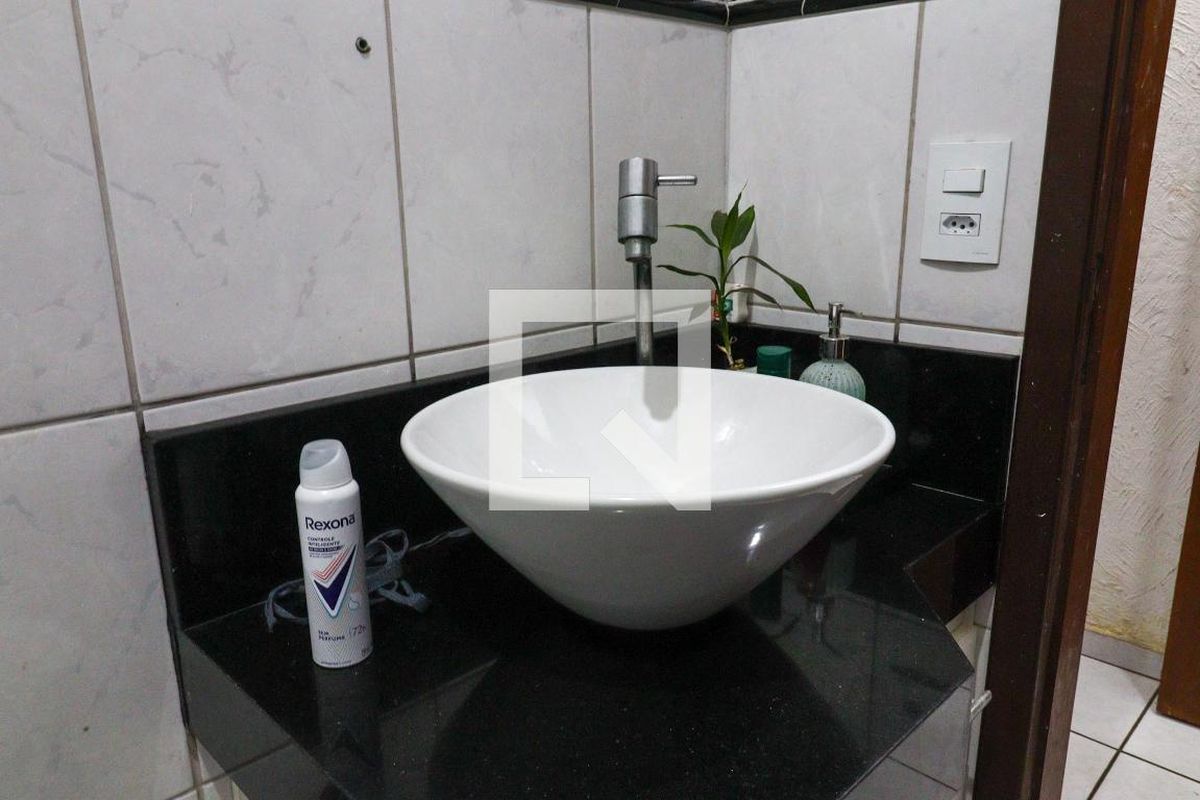 Casa à Venda - Barão Geraldo - Centro, 4 Quartos,  256 m2 em , Campinas - sp | SoloBR