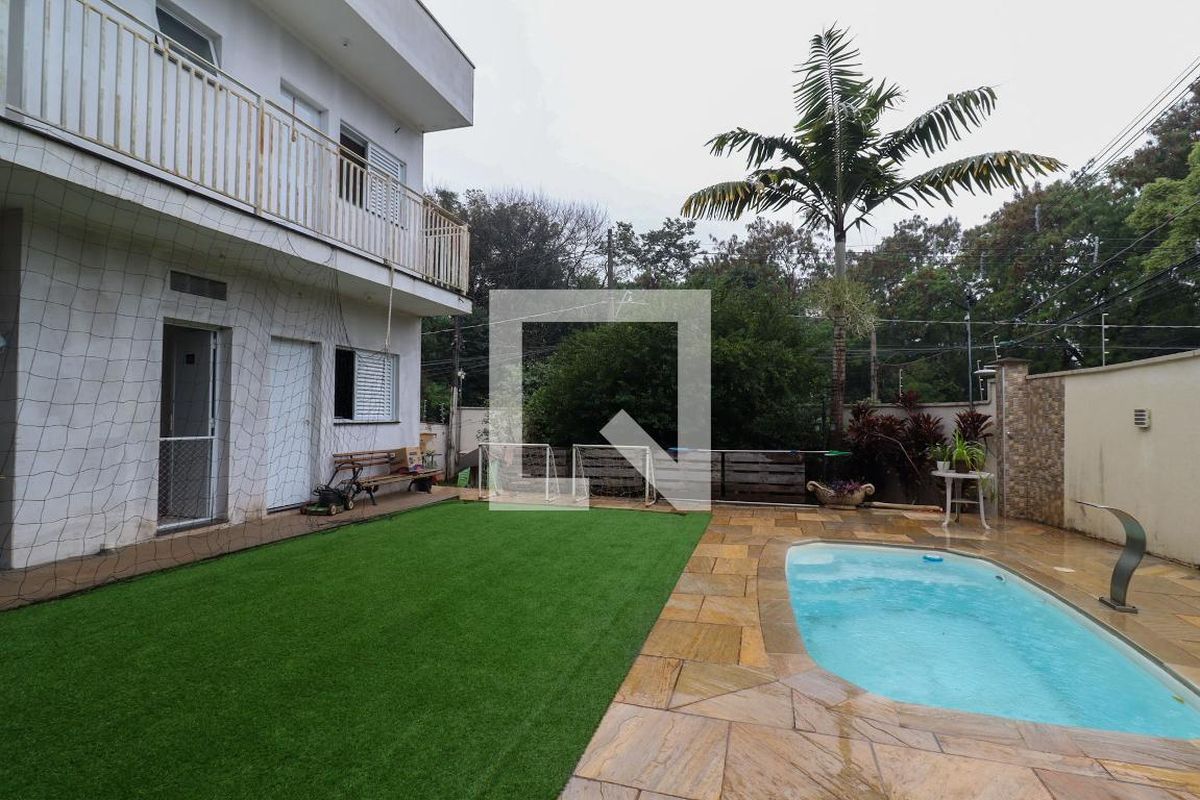 Casa à Venda - Barão Geraldo - Centro, 4 Quartos,  256 m2 em , Campinas - sp | SoloBR