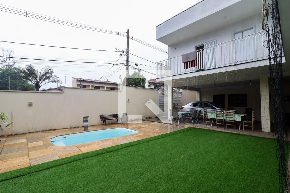 Casa à Venda - Barão Geraldo - Centro, 4 Quartos,  256 m2 em , Campinas - sp | SoloBR