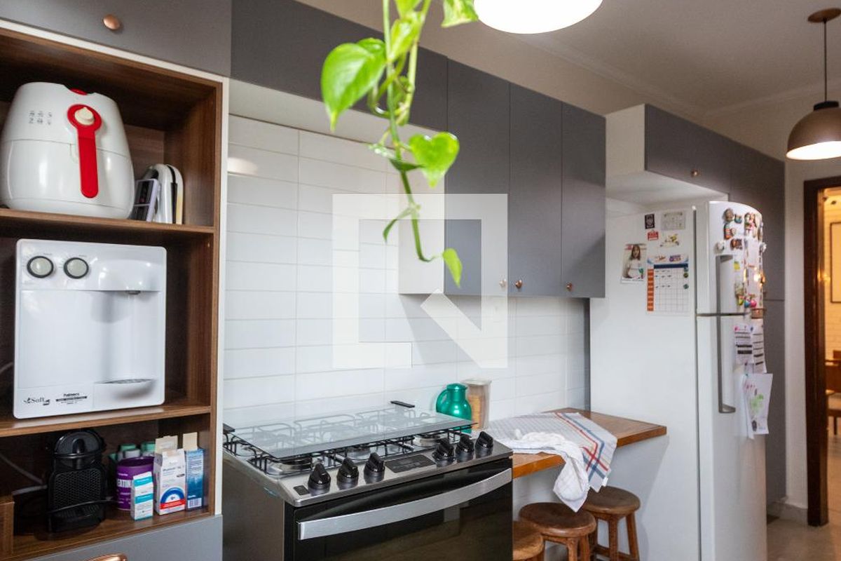 Casa à Venda - Jardim Flamboyant, 3 Quartos,  176 m2 em , Campinas - sp | SoloBR