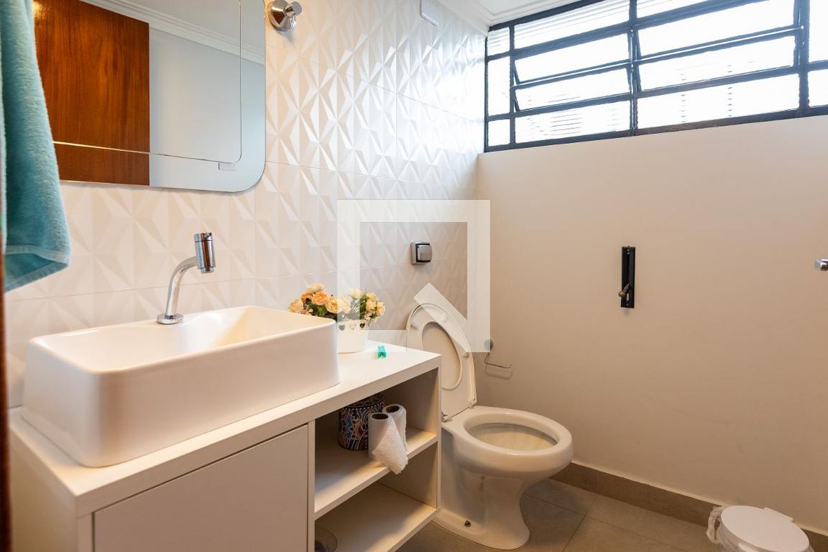 Casa à Venda - Jardim Flamboyant, 3 Quartos,  176 m2 em , Campinas - sp | SoloBR