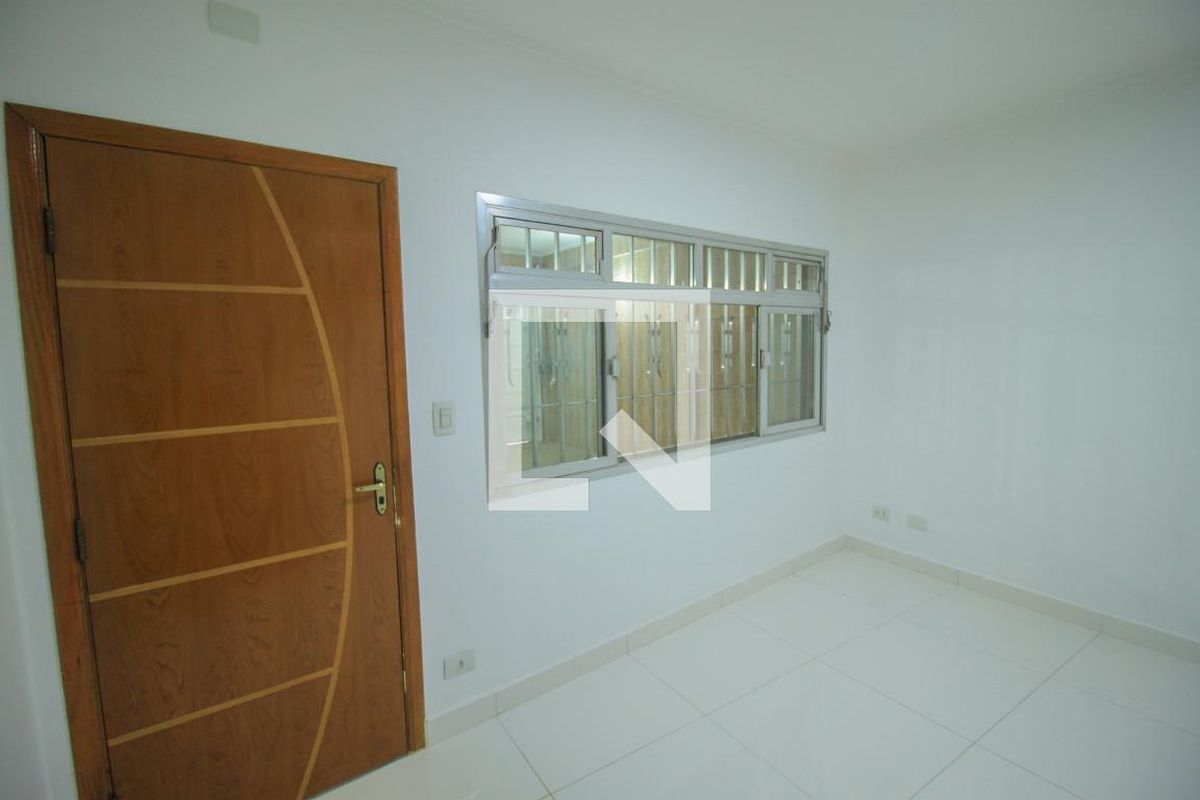 Casa, 2 quartos, 60 m² - Foto 1