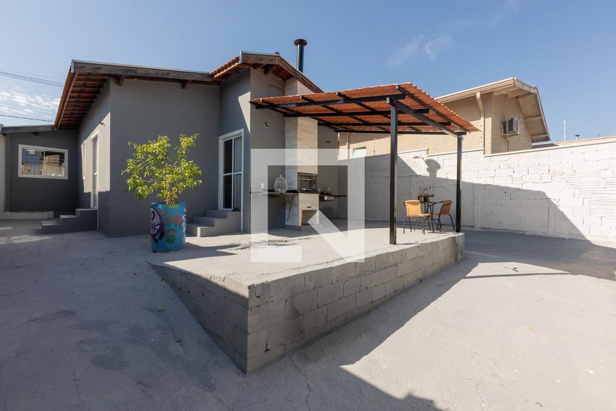 Casa à Venda - Jardim Planalto, 3 Quartos,  255 m2 em , Campinas - sp | SoloBR