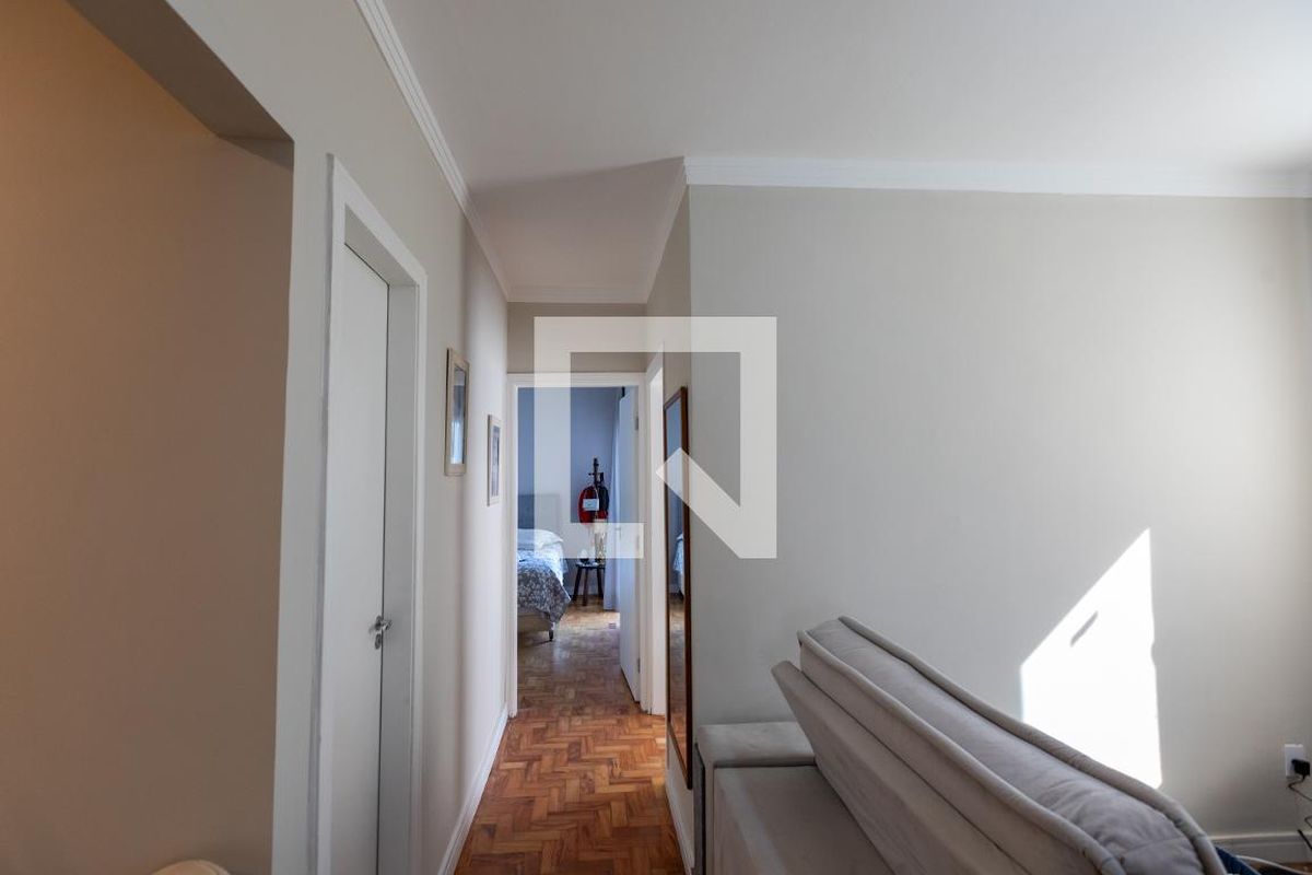 Casa à Venda - Jardim Planalto, 3 Quartos,  255 m2 em , Campinas - sp | SoloBR