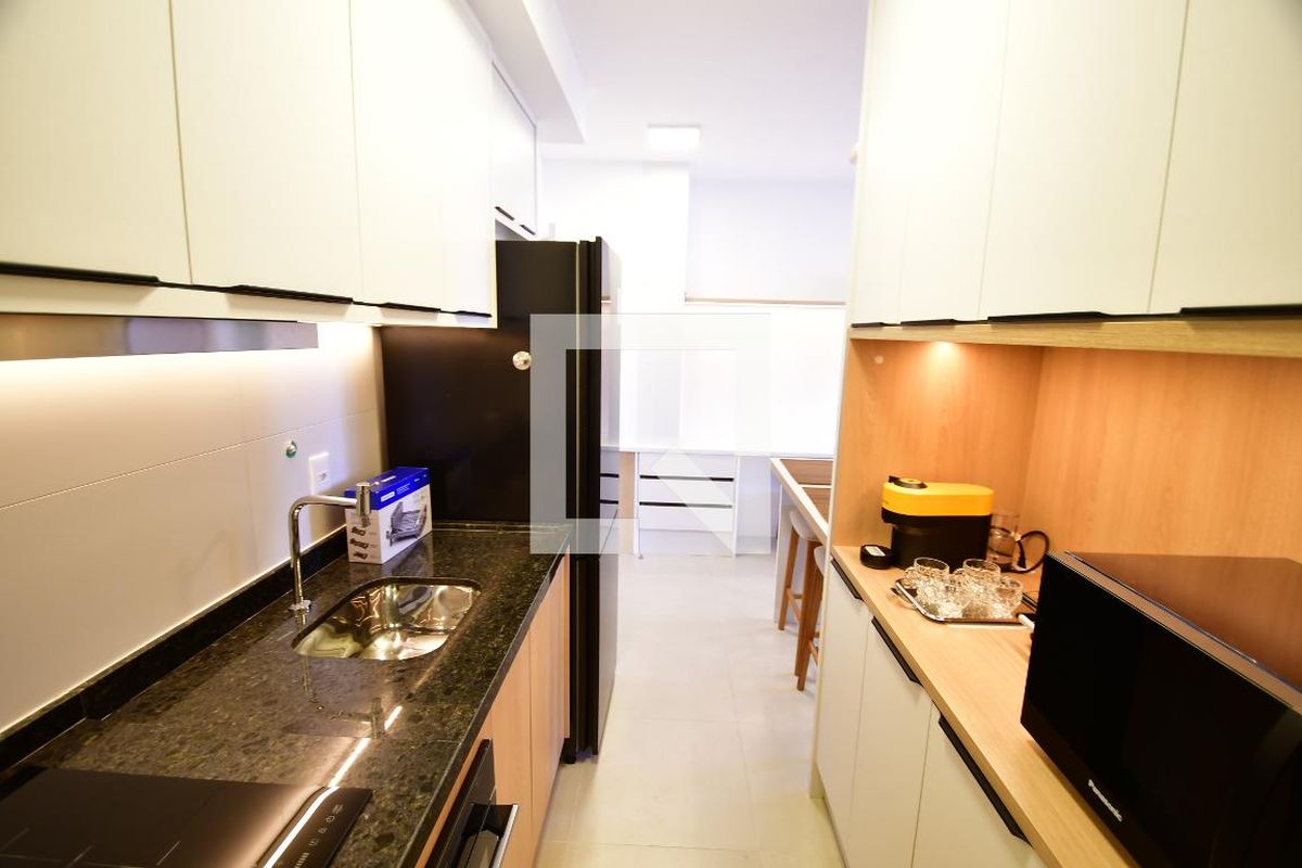 Apartamento à Venda - Bosque, 1 Quarto,  45 m2 em , Campinas - sp | SoloBR