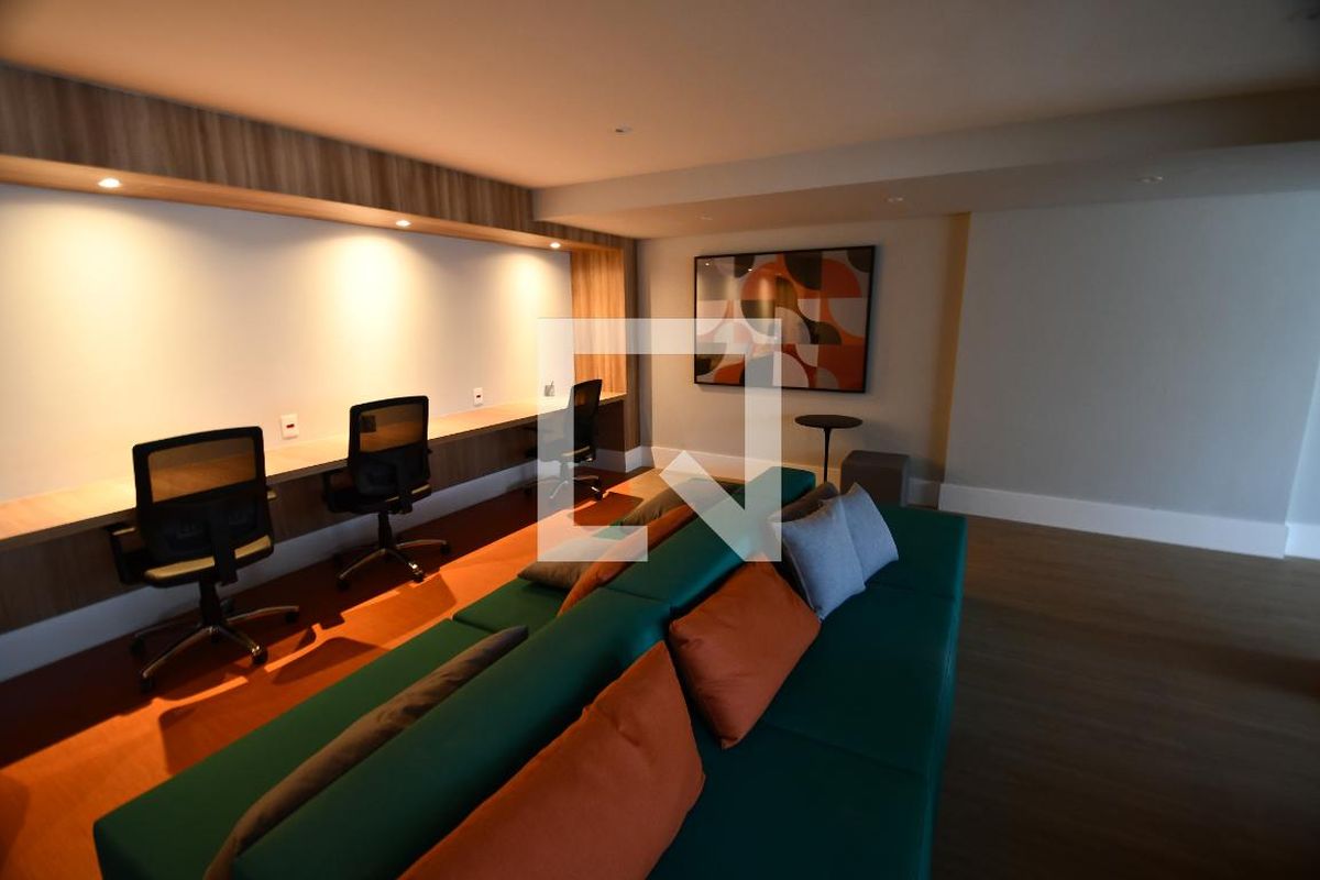 Apartamento à Venda - Bosque, 1 Quarto,  45 m2 em , Campinas - sp | SoloBR