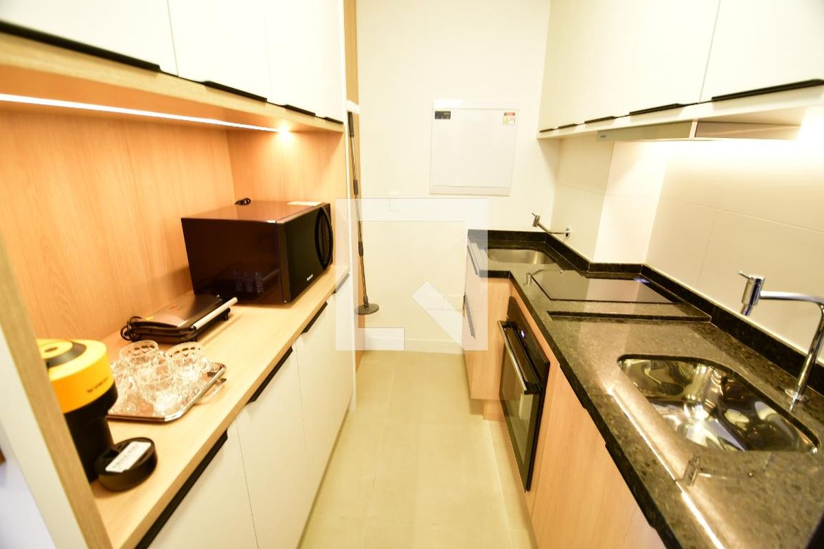 Apartamento à Venda - Bosque, 1 Quarto,  45 m2 em , Campinas - sp | SoloBR