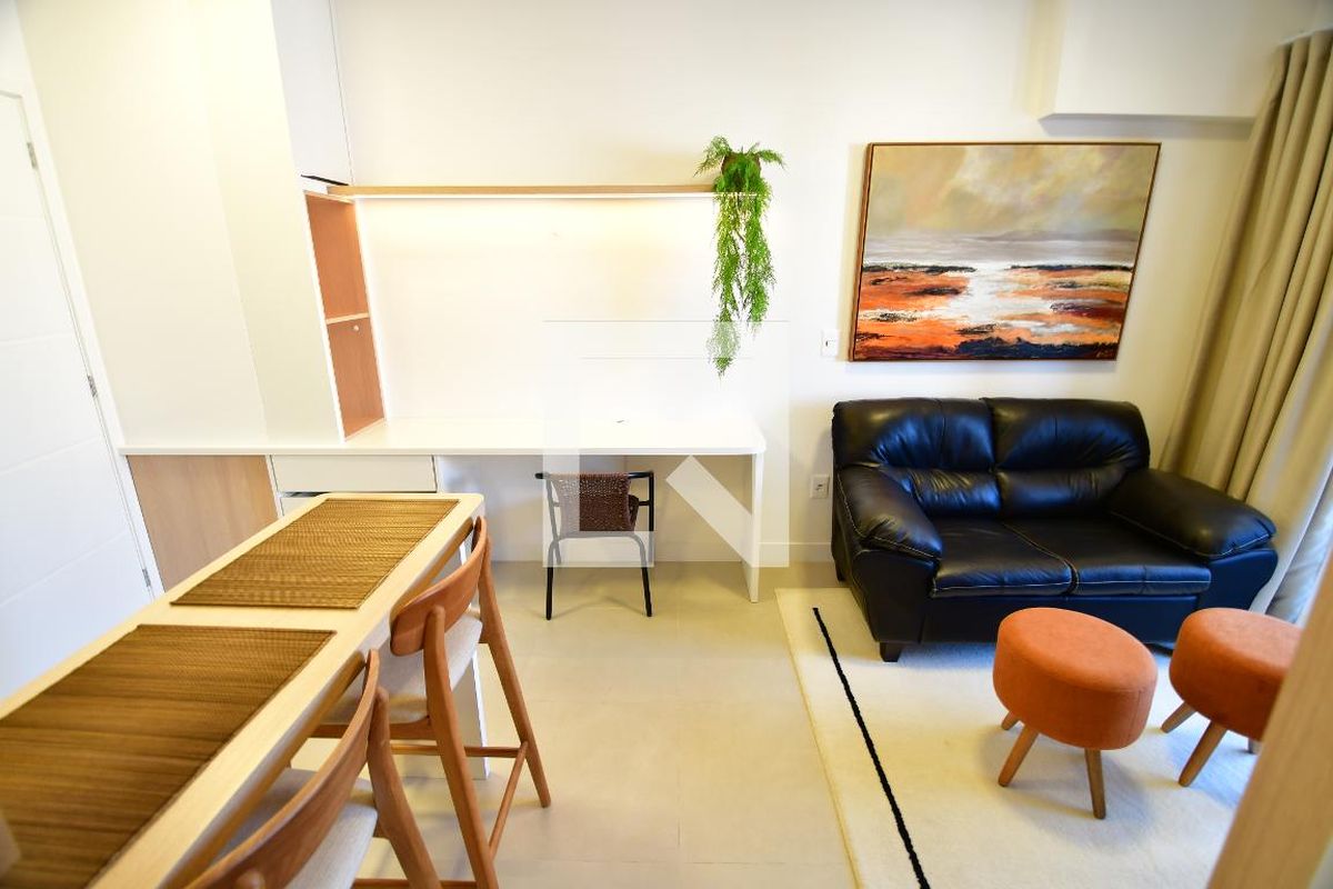Apartamento à Venda - Bosque, 1 Quarto,  45 m2 em , Campinas - sp | SoloBR