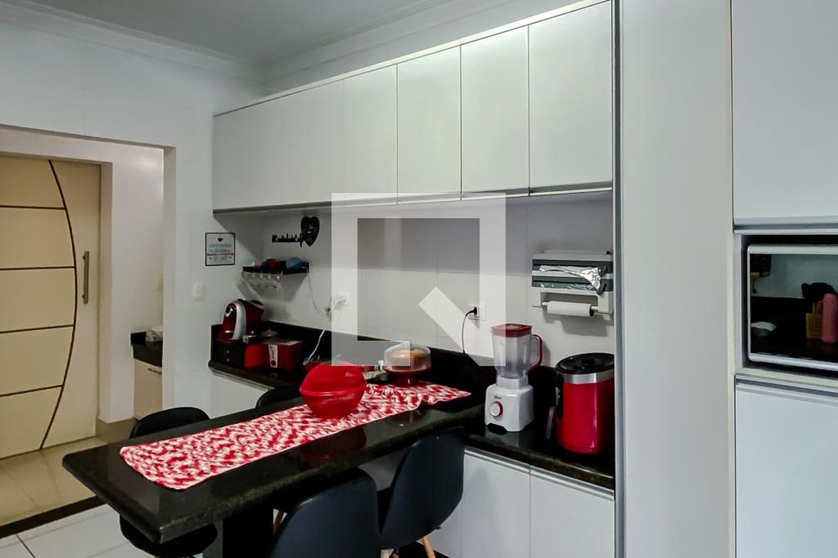 Casa, 3 quartos, 200 m² - Foto 50