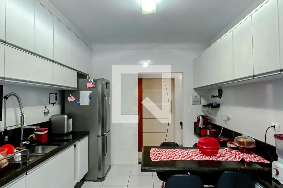Casa, 3 quartos, 200 m² - Foto 48