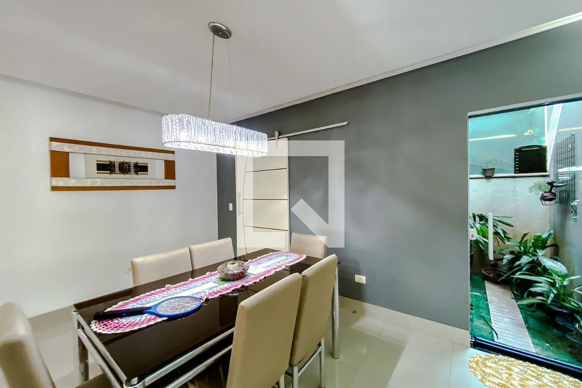 Casa, 3 quartos, 200 m² - Foto 8