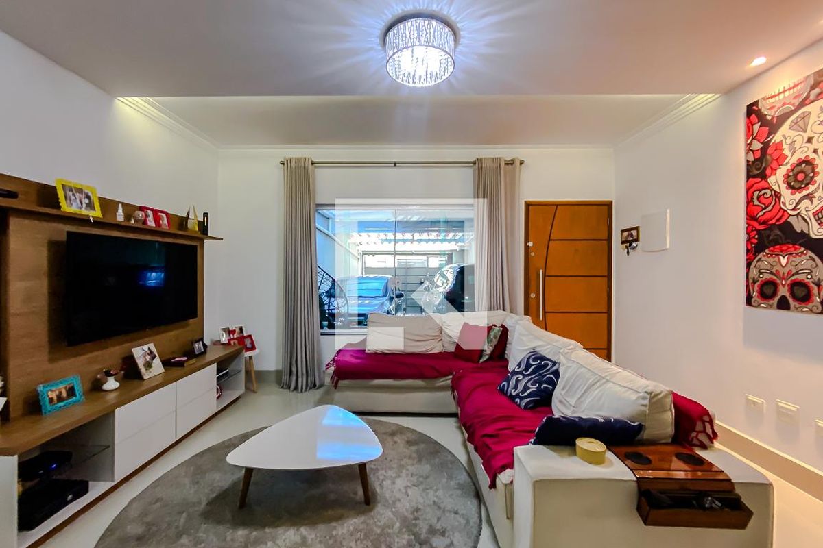 Casa, 3 quartos, 200 m² - Foto 2