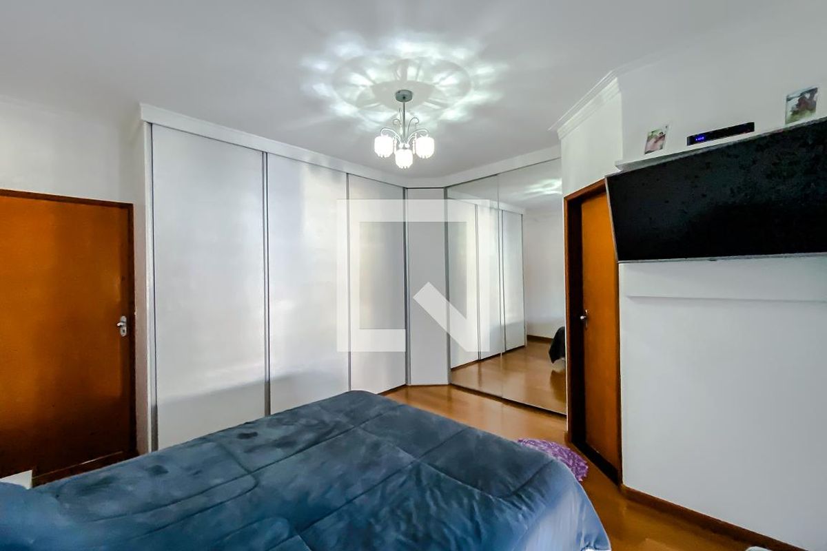 Casa, 3 quartos, 200 m² - Foto 9