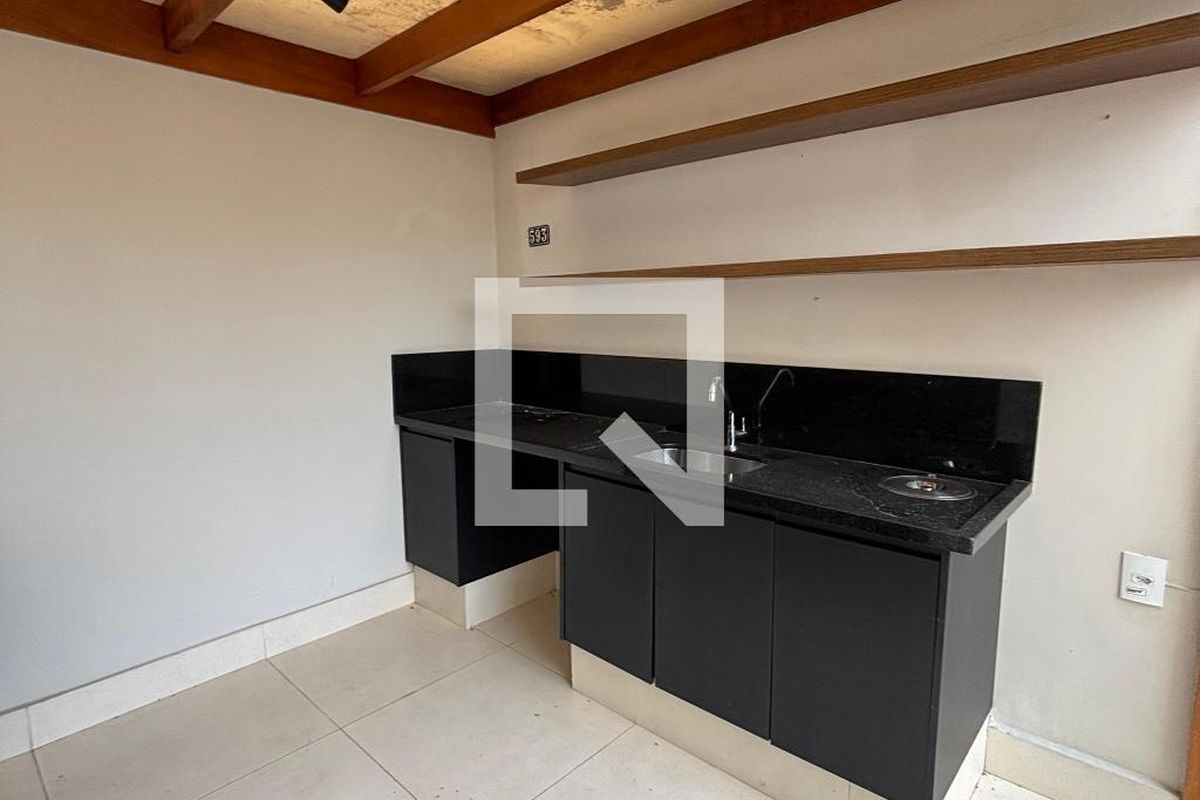 Apartamento à Venda - Jardim Flamboyant, 2 Quartos,  150 m2 em , Campinas - sp | SoloBR