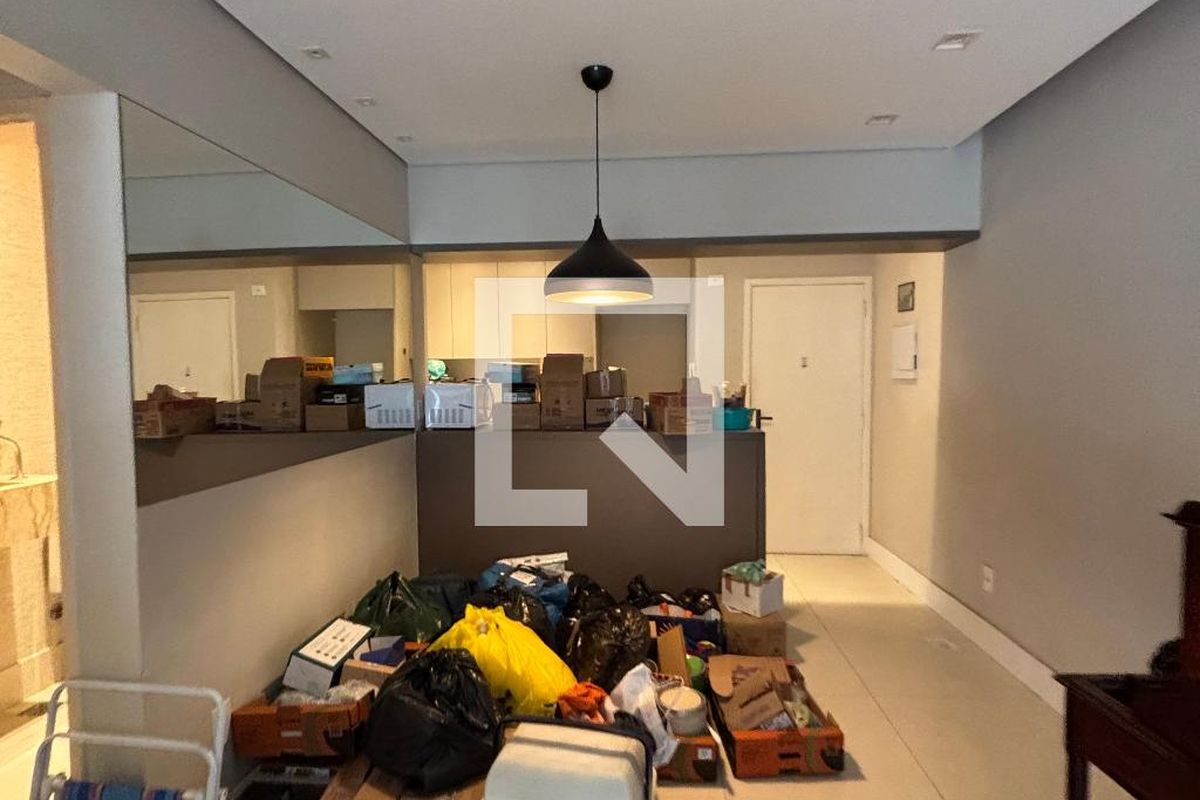 Apartamento à Venda - Jardim Flamboyant, 2 Quartos,  150 m2 em , Campinas - sp | SoloBR