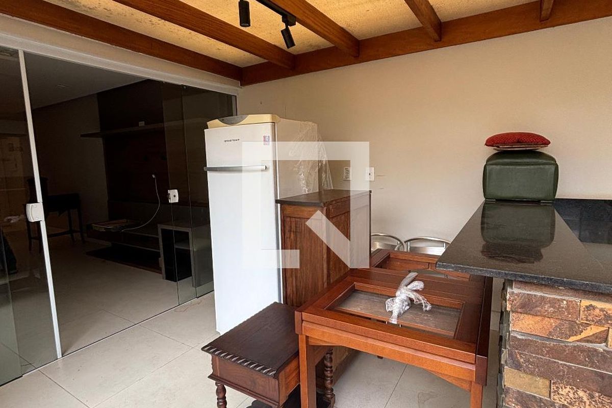 Apartamento à Venda - Jardim Flamboyant, 2 Quartos,  150 m2 em , Campinas - sp | SoloBR