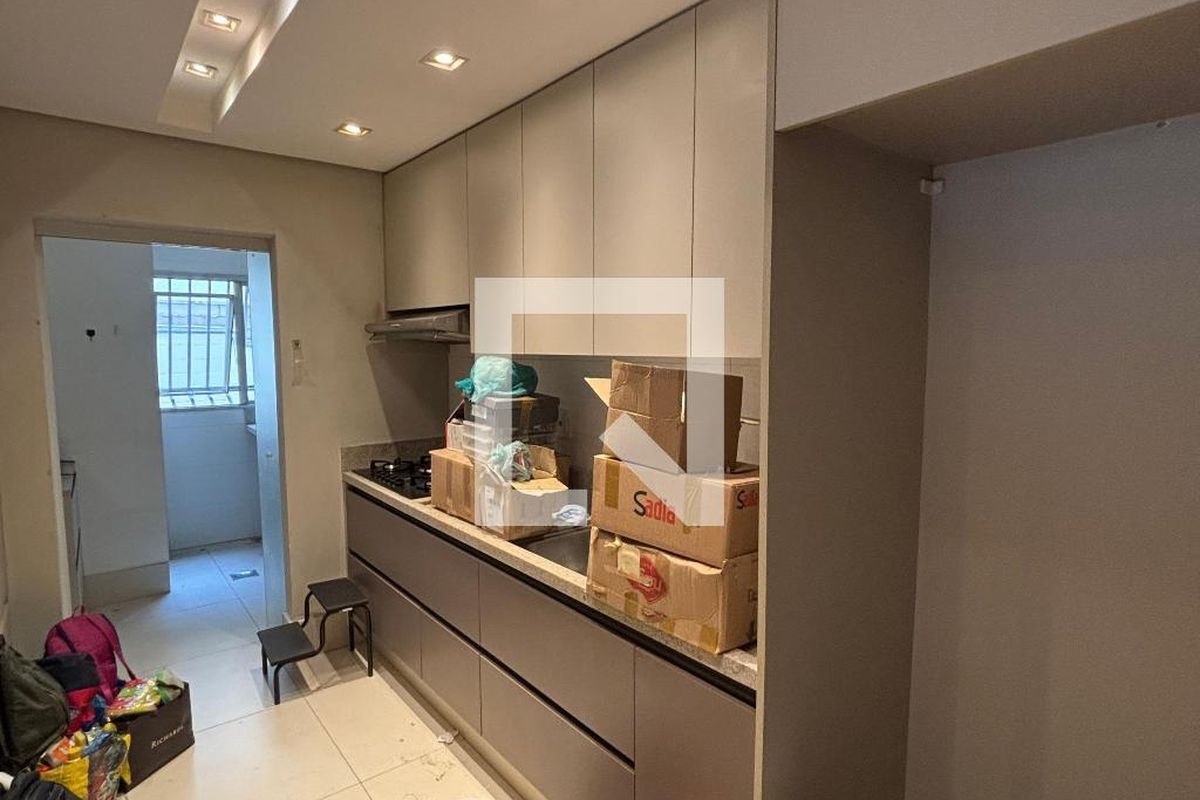 Apartamento à Venda - Jardim Flamboyant, 2 Quartos,  150 m2 em , Campinas - sp | SoloBR