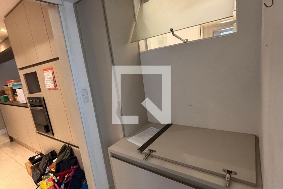 Apartamento à Venda - Jardim Flamboyant, 2 Quartos,  150 m2 em , Campinas - sp | SoloBR