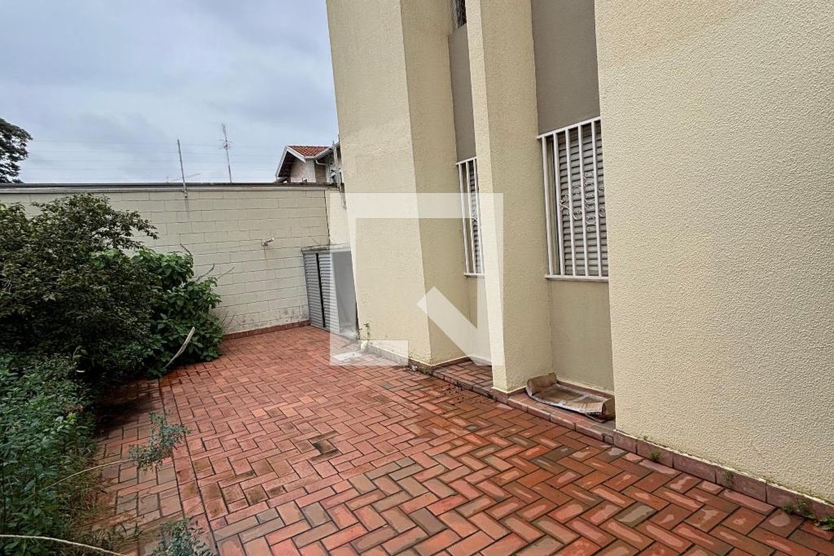 Apartamento à Venda - Jardim Flamboyant, 2 Quartos,  150 m2 em , Campinas - sp | SoloBR