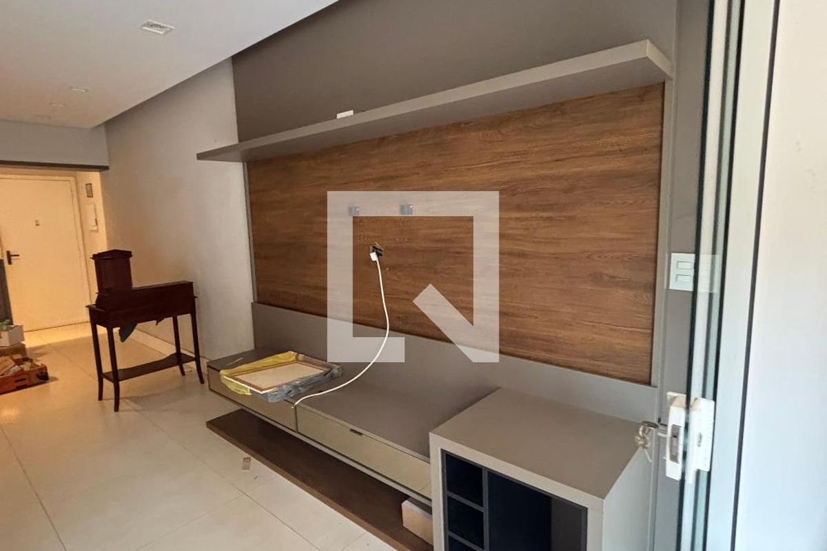 Apartamento à Venda - Jardim Flamboyant, 2 Quartos,  150 m2 em , Campinas - sp | SoloBR