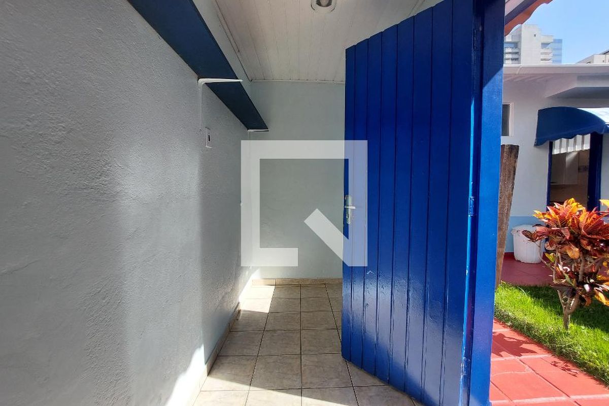 Casa, 3 quartos, 215 m² - Foto 26