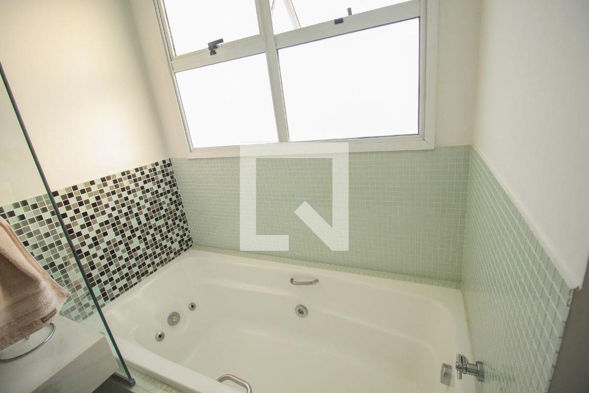 Apartamento, 4 quartos, 205 m² - Foto 32