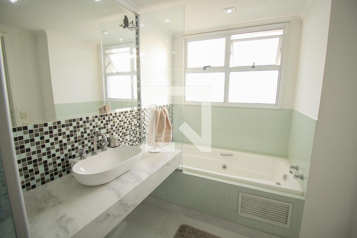 Apartamento, 4 quartos, 205 m² - Foto 31