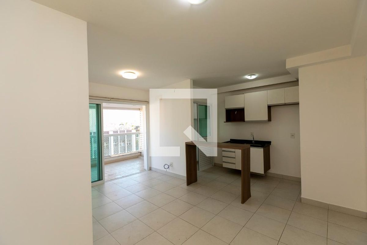 Apartamento à Venda - Centro, 2 Quartos,  65 m2 em , Campinas - sp | SoloBR