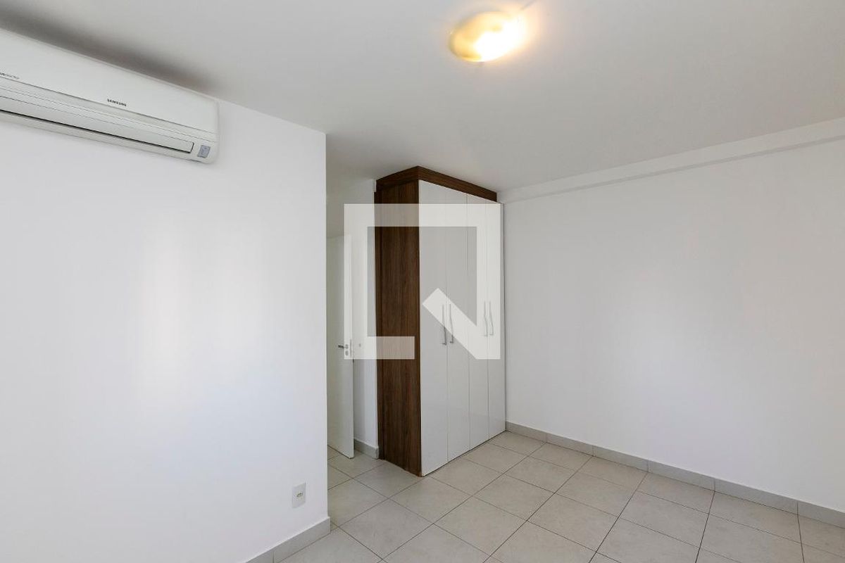 Apartamento à Venda - Centro, 2 Quartos,  65 m2 em , Campinas - sp | SoloBR