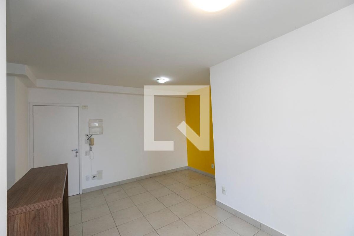 Apartamento à Venda - Centro, 2 Quartos,  65 m2 em , Campinas - sp | SoloBR