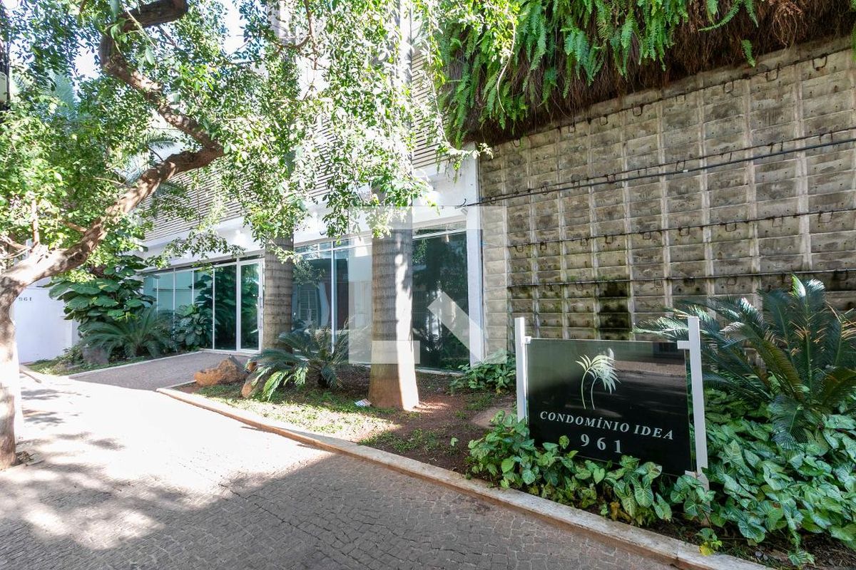 Apartamento à Venda - Centro, 2 Quartos,  65 m2 em , Campinas - sp | SoloBR