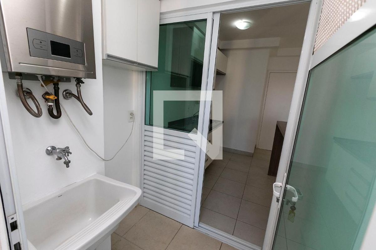 Apartamento à Venda - Centro, 2 Quartos,  65 m2 em , Campinas - sp | SoloBR