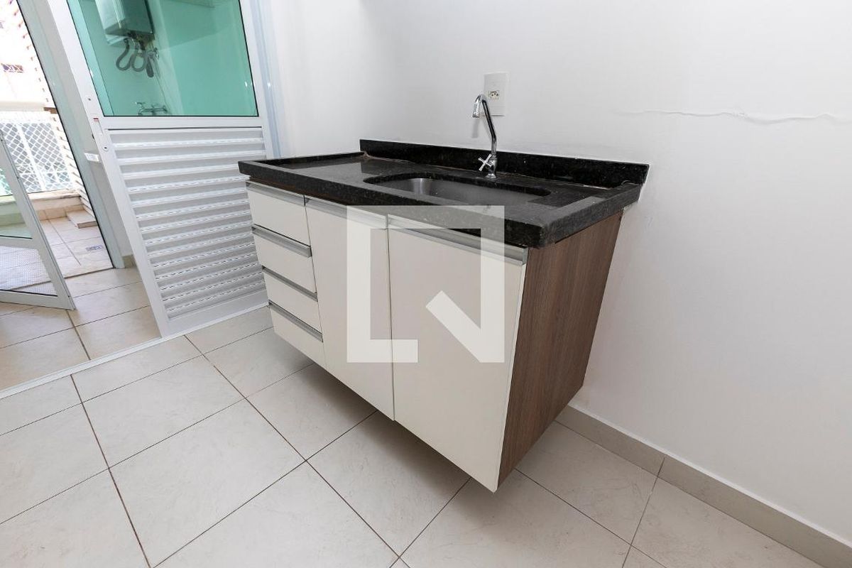 Apartamento à Venda - Centro, 2 Quartos,  65 m2 em , Campinas - sp | SoloBR