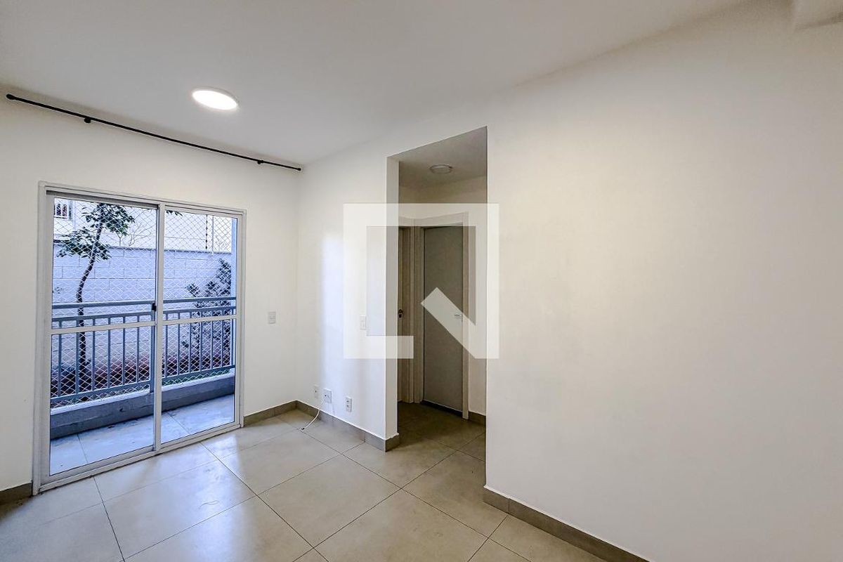 Apartamento, 2 quartos, 42 m² - Foto 1
