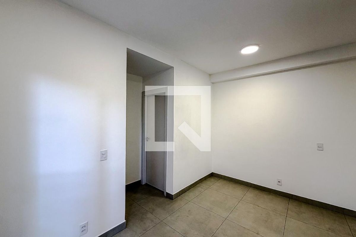 Apartamento, 2 quartos, 42 m² - Foto 4