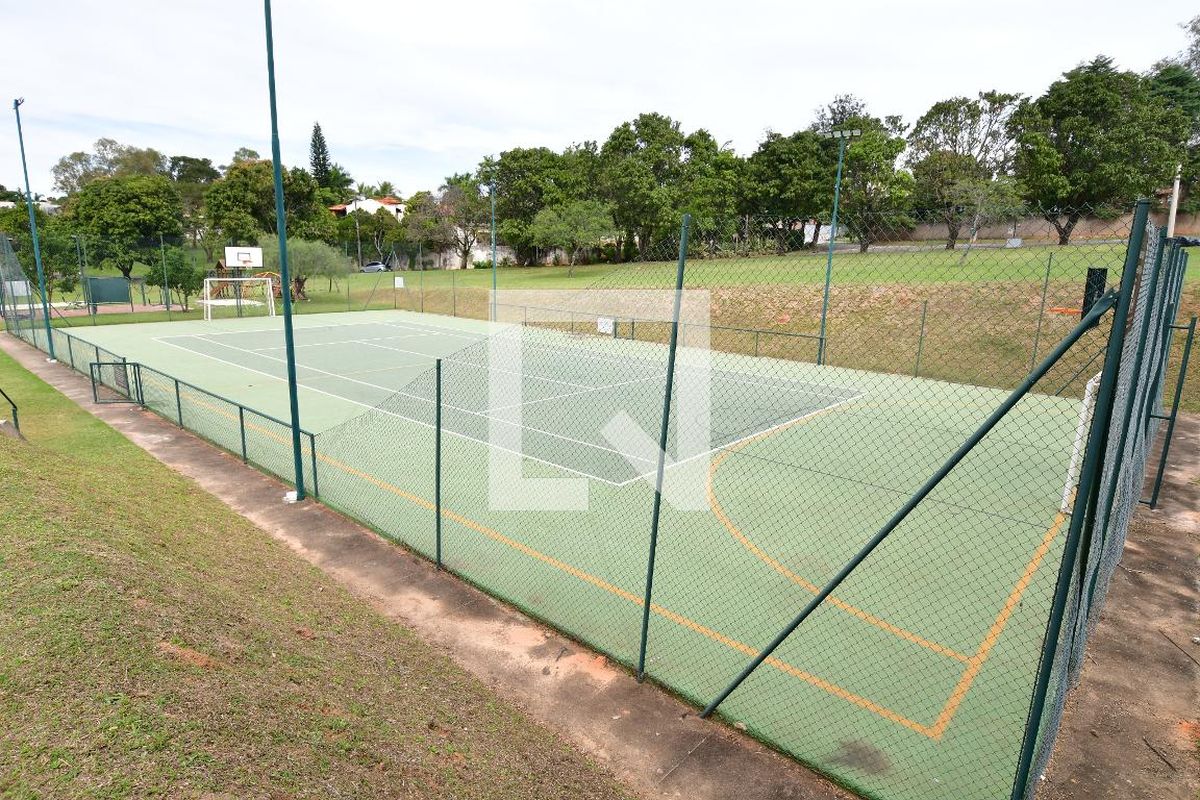 Casa à Venda - Lot. Alphaville Campinas, 3 Quartos,  235 m2 em , Campinas - sp | SoloBR