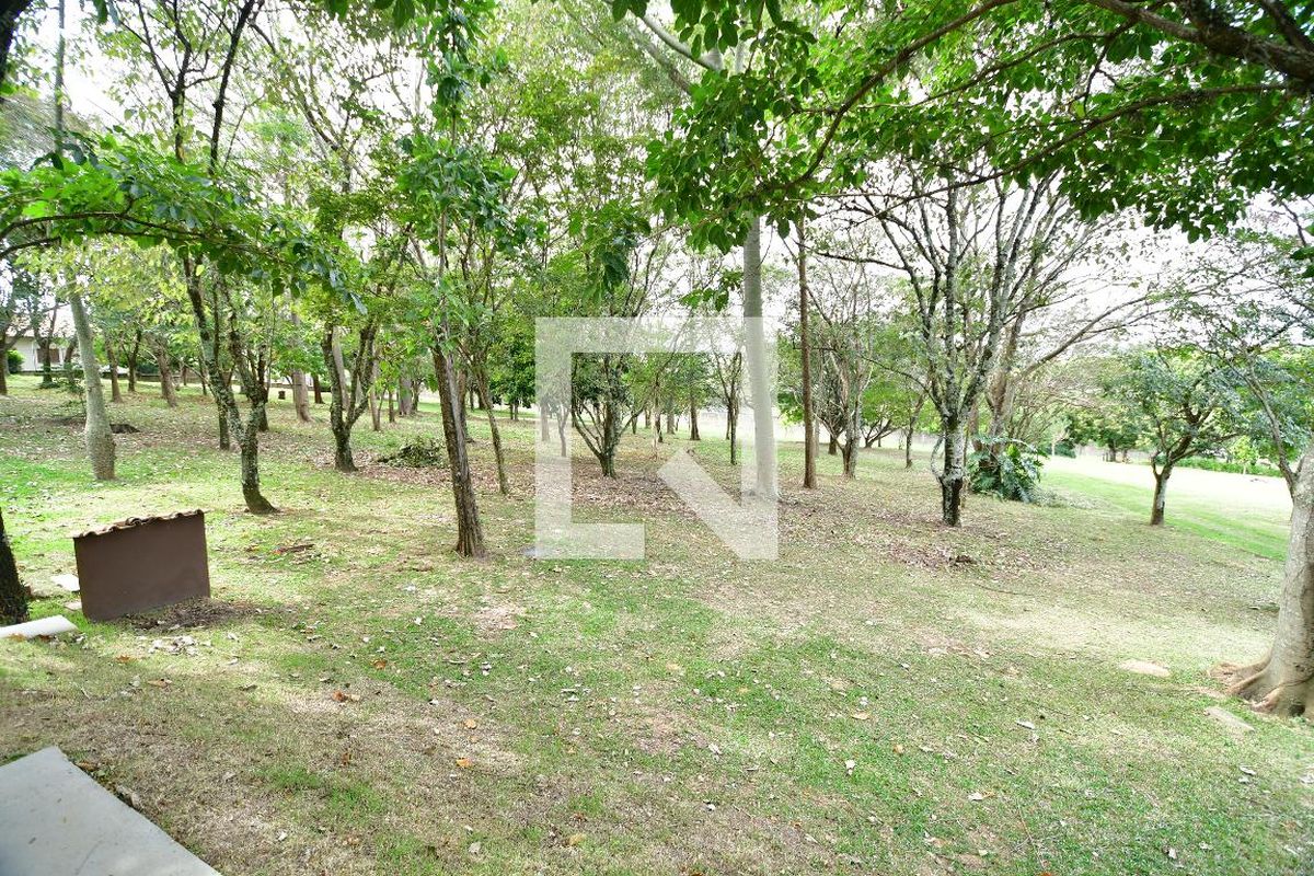Casa à Venda - Lot. Alphaville Campinas, 3 Quartos,  235 m2 em , Campinas - sp | SoloBR