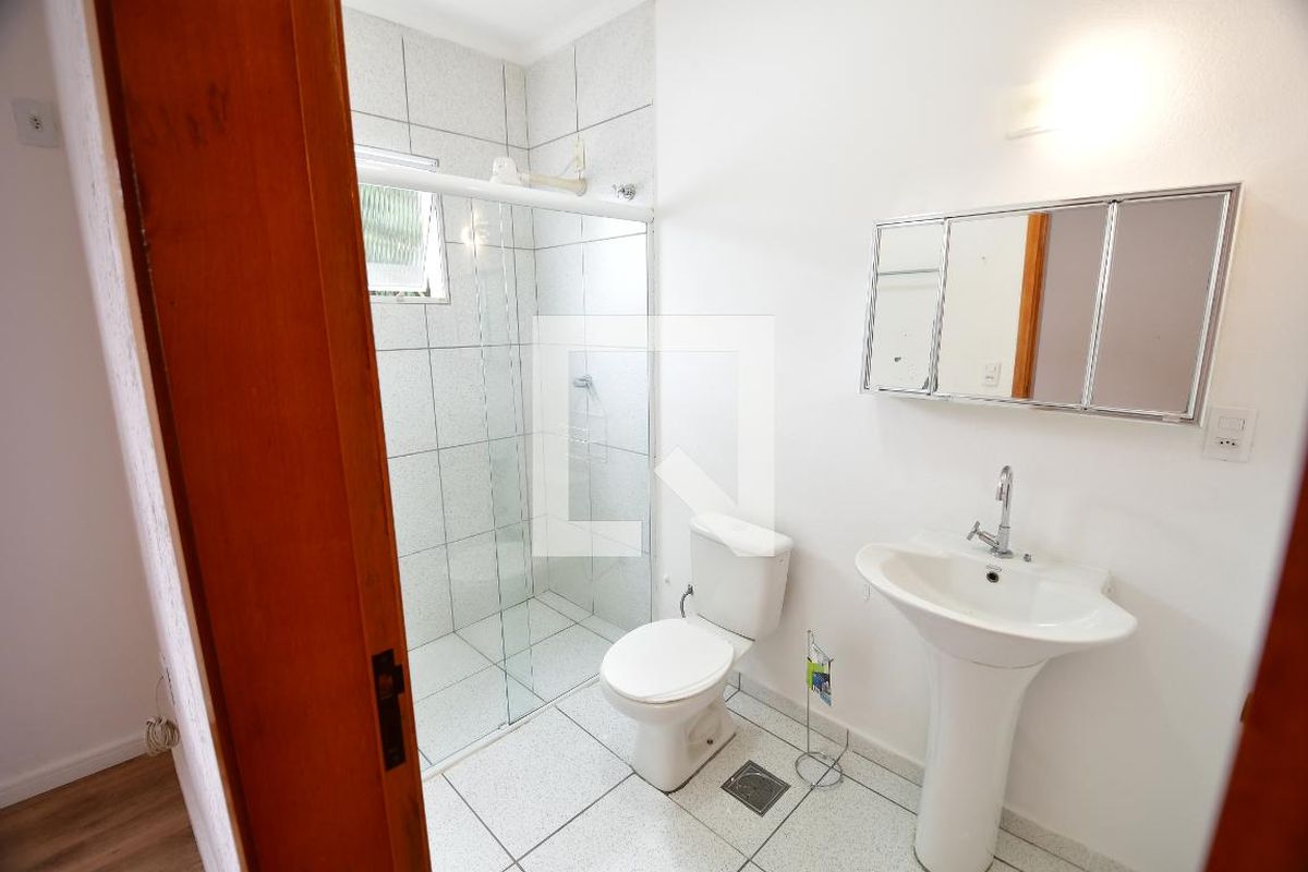 Casa à Venda - Lot. Alphaville Campinas, 3 Quartos,  235 m2 em , Campinas - sp | SoloBR