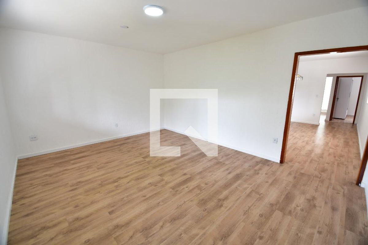 Casa à Venda - Lot. Alphaville Campinas, 3 Quartos,  235 m2 em , Campinas - sp | SoloBR