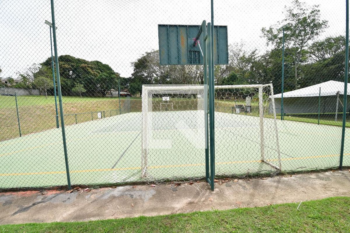 Casa à Venda - Lot. Alphaville Campinas, 3 Quartos,  235 m2 em , Campinas - sp | SoloBR