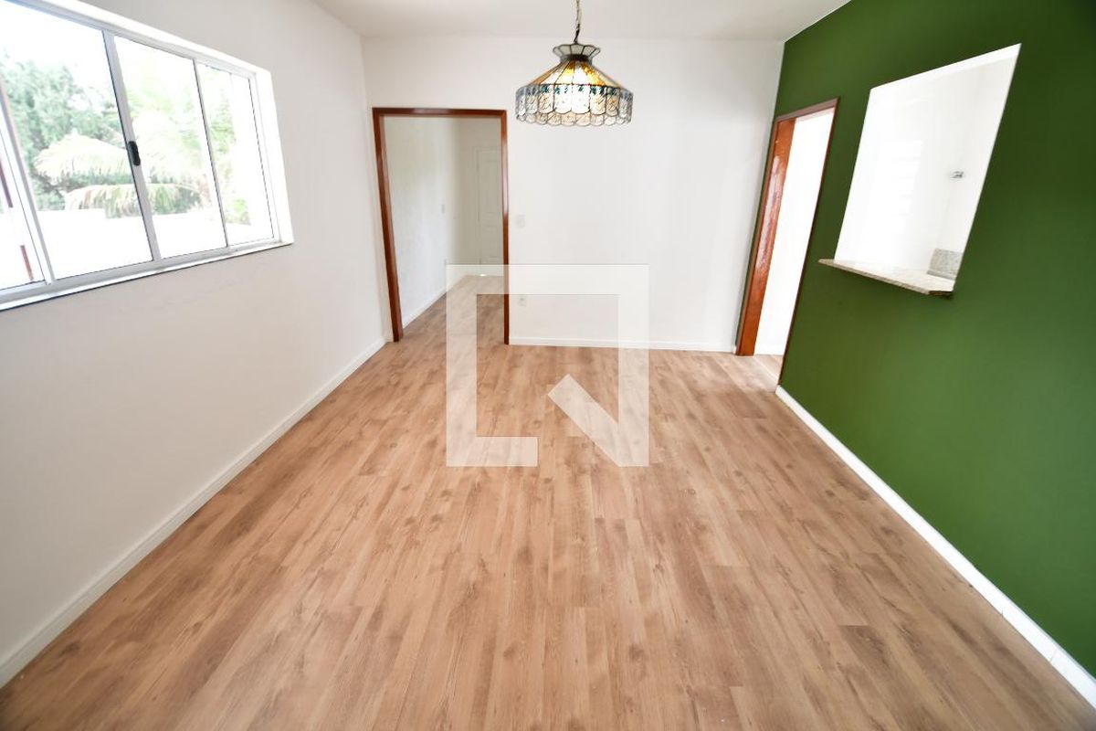 Casa à Venda - Lot. Alphaville Campinas, 3 Quartos,  235 m2 em , Campinas - sp | SoloBR